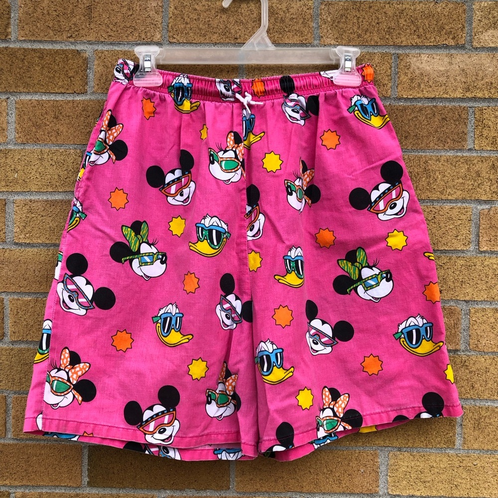 Vintage 90’s Mickey Mouse High waisted shorts women’s size S small hot pink Cute